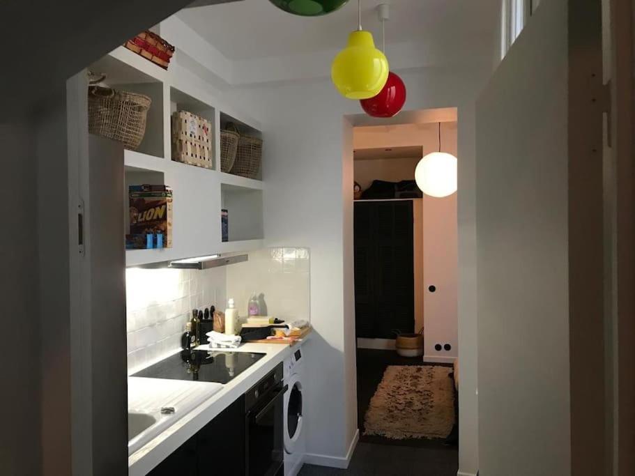 Typical Stylish Parisian Studio - Bastille Area Apartment Paris
